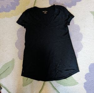 Lilly Pulitzer t shirt